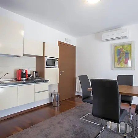 Hotel Karda 4*